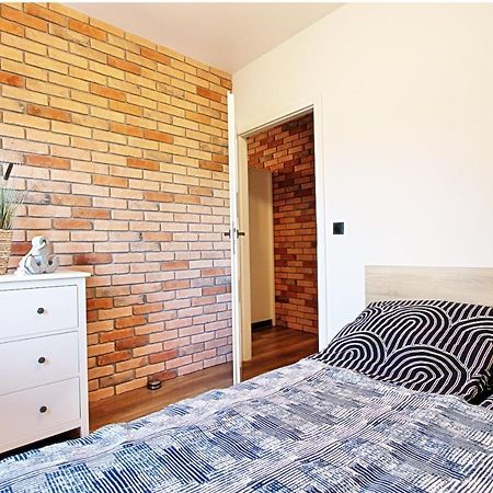 Апартаменты Apartament Kotwica Z Prywatnym Miejscem W Hali Garazowej Свиноуйсьце Экстерьер фото