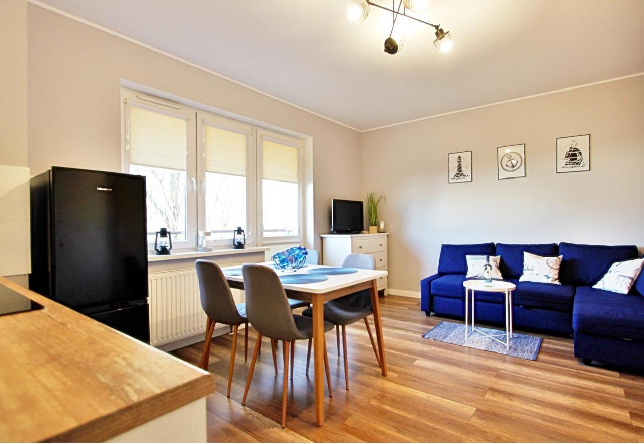 Апартаменты Apartament Kotwica Z Prywatnym Miejscem W Hali Garazowej Свиноуйсьце Экстерьер фото